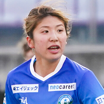 25 MF 太田萌咲選手