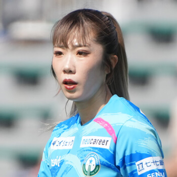 4 DF 高平美憂選手