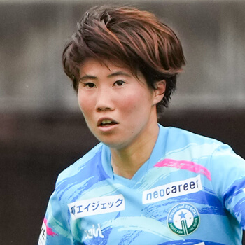 17 MF 佐々木里緒選手