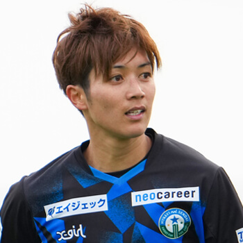 2 DF 長船加奈選手
